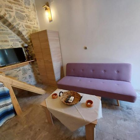 Ήλιος Πατσακης Lägenhet Symi Exteriör bild