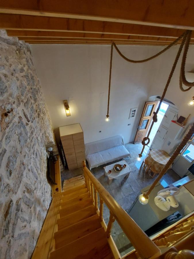 Ήλιος Πατσακης Lägenhet Symi Exteriör bild